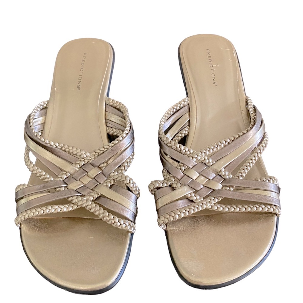 womens shoes size 11 Wedge Heels 2 1/2” Gold Predictions